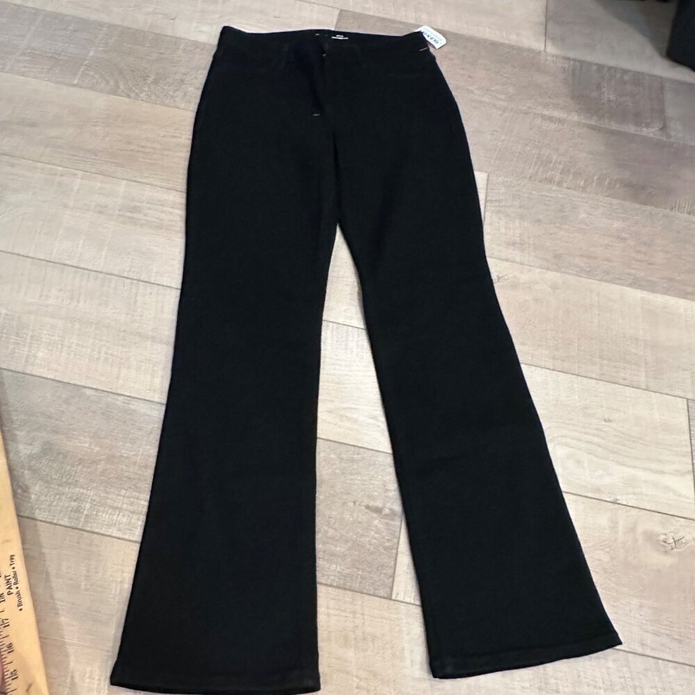 OLD NAVY WOMENS WOW BOOT CUTE MID RISE BLACK JEANS SIZE 8 NEW